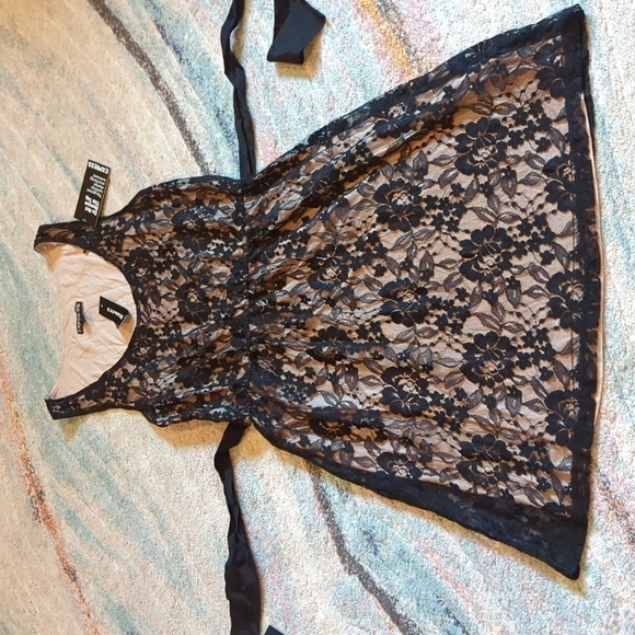 Express Lace Floral Dress Black Lined Bow Sleeveless Size Small nwt Romance - Picture 13 of 13